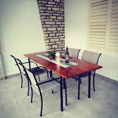 Apartment David *